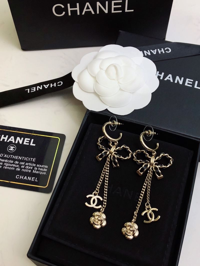 Ch**el earrings